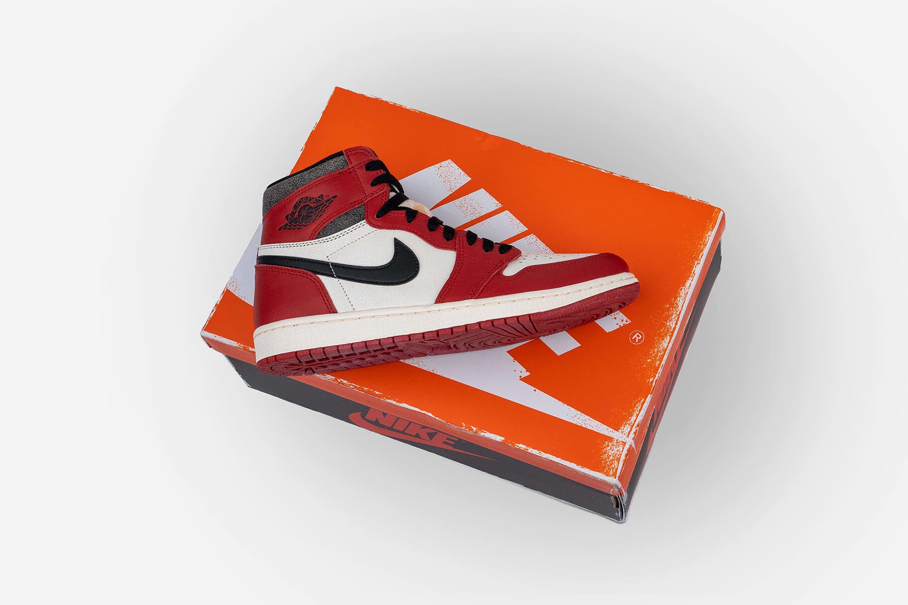 Nike Jordan 1 Mid "Chicago: Lost and Found"
